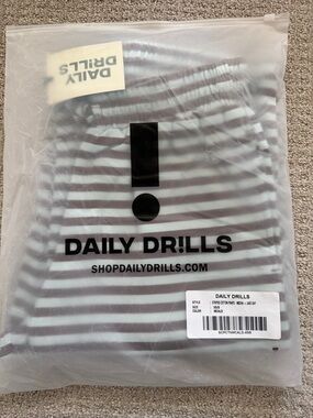 Daily Drills Striped Pant/ MOCHA + LAKE DAY